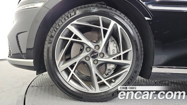 Genesis G90 из Кореи Encar