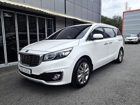 Kia Carnival 9-seater Prestige — пробег 140 661 км — фото 1 из 5