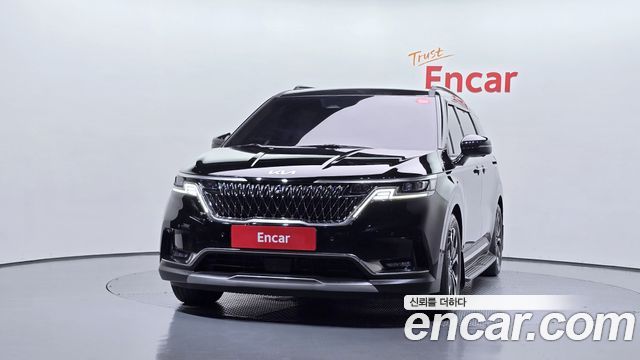 Kia Carnival Gasoline 7-Seater Signature — пробег 36 990 км — фото 3 из 5