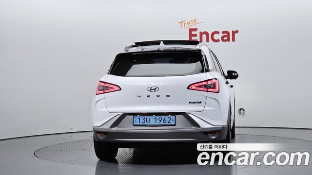 Hyundai Nexo Premium — пробег 109 334 км — фото 4 из 5