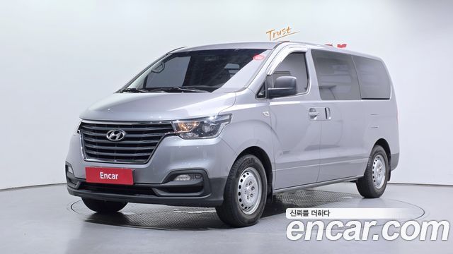 Hyundai Starex Van 3-Seater Style — пробег 308 729 км — фото 1 из 5