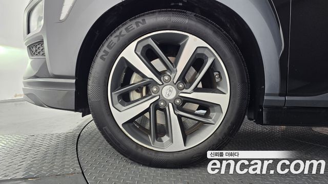 Hyundai Kona из Кореи Encar