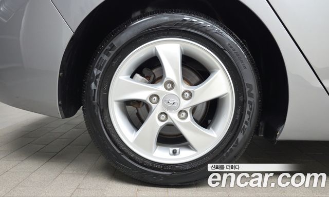 Hyundai AVANTE M16 GDI Luxury — пробег 80 679 км — фото 5 из 5