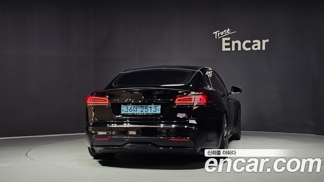 Tesla Model S Plaid — пробег 24 991 км — фото 4 из 5
