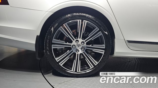 Volvo S90 T8 AWD Ultimate Bright — пробег 53 684 км — фото 5 из 5