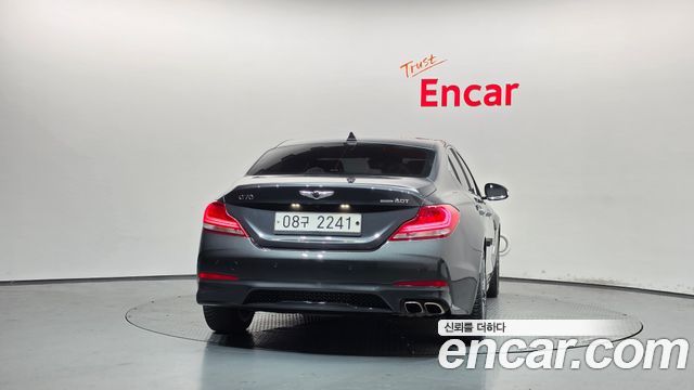 Genesis G70 2.0T AWD Supreme — пробег 136 464 км — фото 4 из 5