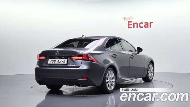 Lexus IS Supreme XE30 — пробег 90 001 км — фото 2 из 5