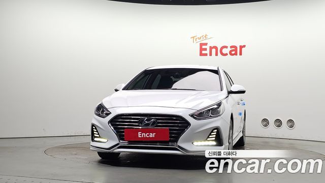 Hyundai Sonata 2.0 Smart — пробег 159 799 км — фото 3 из 5