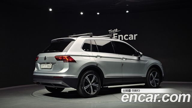 Volkswagen Tiguan 2.0 TDI Prestige — пробег 95 318 км — фото 2 из 5