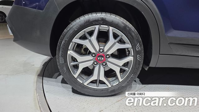 Kia Seltos из Кореи Encar