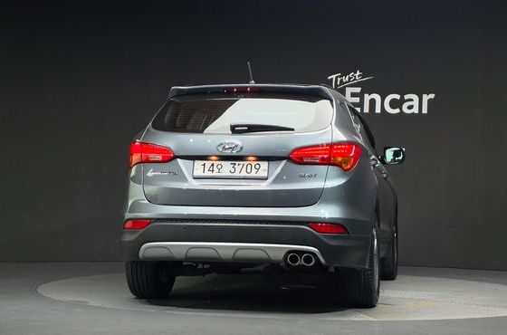 Hyundai Santafe Diesel(e-VGT) 2.0 2WD Premium — пробег 22 919 км — фото 4 из 5