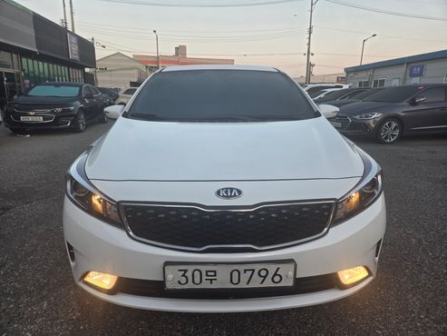 Kia K3 Trendy — пробег 112 000 км — фото 1 из 5