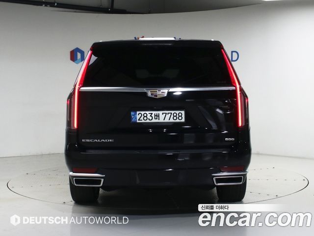 Cadillac Escalade 6.2 ESV ESV Premium Luxury Platinum — пробег 86 000 км — фото 4 из 5