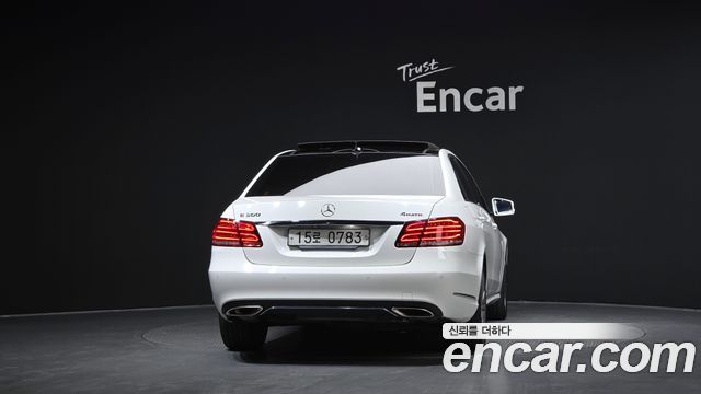 Mercedes-Benz E-Class E300 4MATIC Avantgarde — пробег 91 564 км — фото 4 из 5