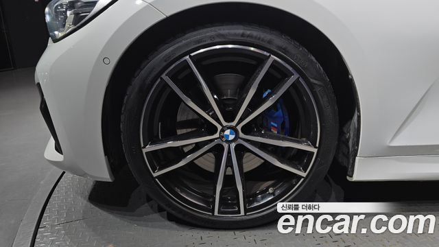 BMW 3-Series из Кореи Encar
