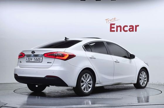 Kia K3 Diesel Prestige — пробег 99 301 км — фото 2 из 5
