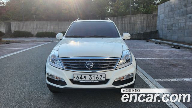 Ssangyong Rexton 2.0 4WD RX7 Luxury — пробег 165 359 км — фото 1 из 5