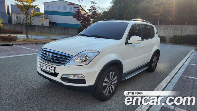 Ssangyong Rexton 2.0 4WD RX7 Luxury — пробег 165 359 км — фото 2 из 5