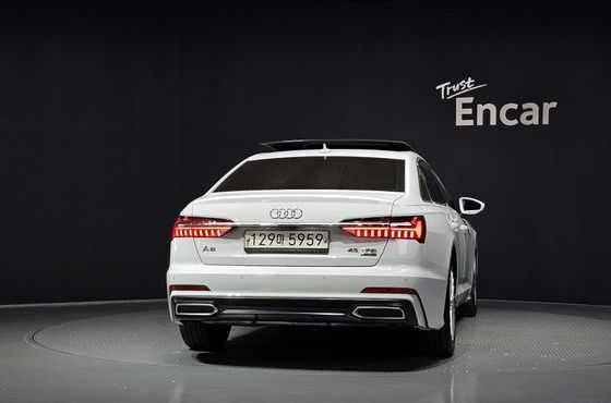 Audi A6 45 TFSI Quattro Premium — пробег 181 145 км — фото 4 из 5