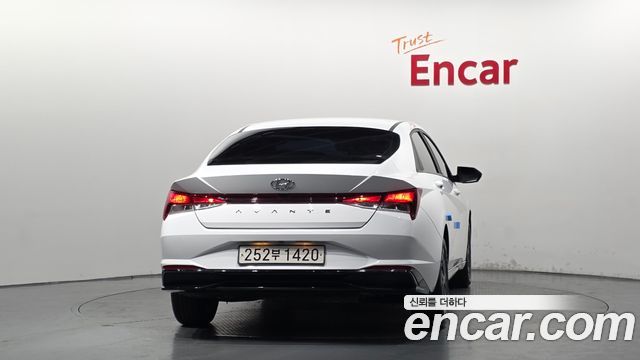 Hyundai AVANTE из Кореи Encar
