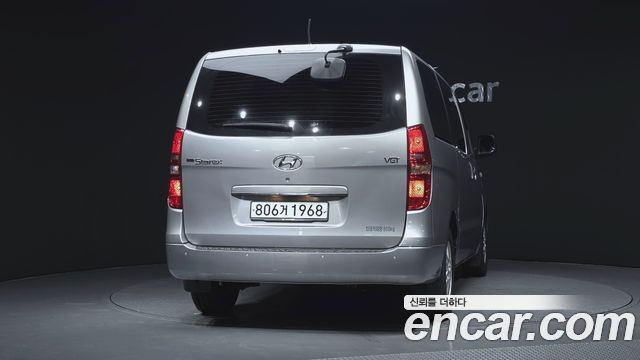 Hyundai Starex 3-Seater VAN Smart — пробег 185 963 км — фото 4 из 5