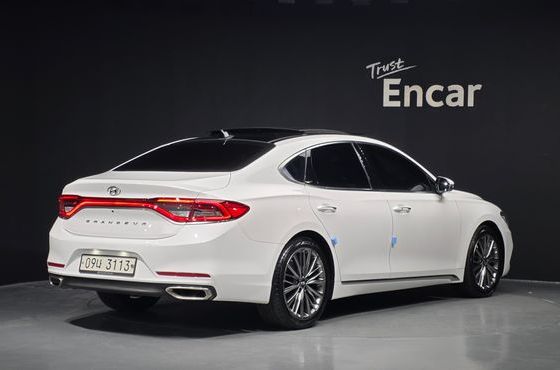 Hyundai Grandeur 2.4 Premium Special — пробег 118 604 км — фото 2 из 5