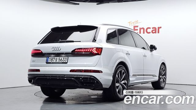 Audi Q7 50 TDI Quattro Premium — пробег 50 005 км — фото 2 из 5