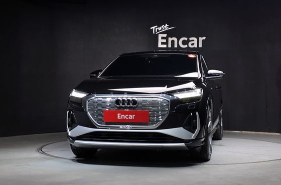 Audi Q4 e-tron 45 Premium Sportback — пробег 1 117 км — фото 3 из 5