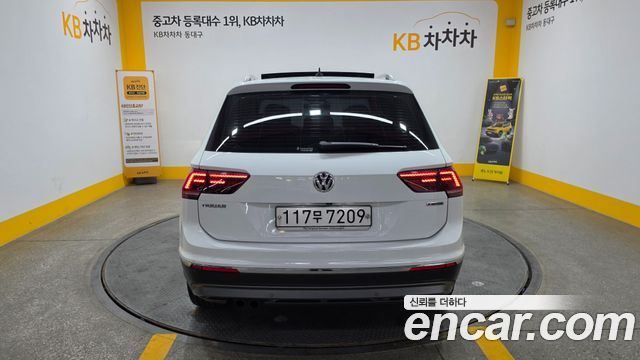 Volkswagen Tiguan из Кореи Encar