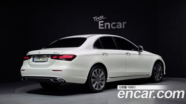 Mercedes-Benz E-Class из Кореи Encar