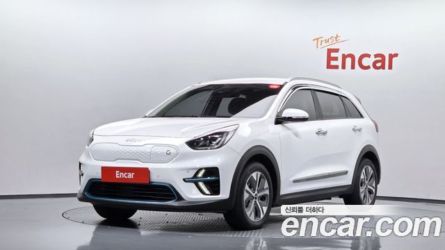 Kia Niro Taxi — пробег 246 618 км — фото 1 из 5