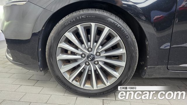 Kia K7 из Кореи Encar