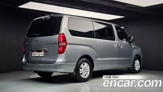 Hyundai Starex 5-Seater VAN Smart — пробег 121 760 км — фото 2 из 5