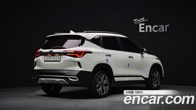 Kia Seltos из Кореи Encar