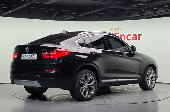 BMW X4 xDrive20d — пробег 192 029 км — фото 2 из 5