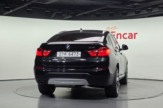 BMW X4 xDrive20d — пробег 192 029 км — фото 4 из 5