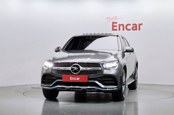 Mercedes-Benz GLC-Class GLC300e 4MATIC Coupe — пробег 67 459 км — фото 3 из 5