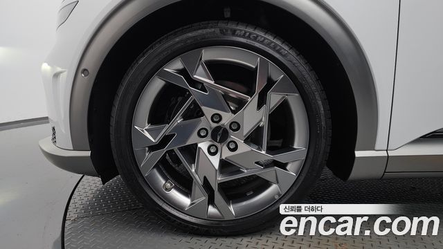 Genesis GV60 Performance AWD — пробег 54 785 км — фото 5 из 5