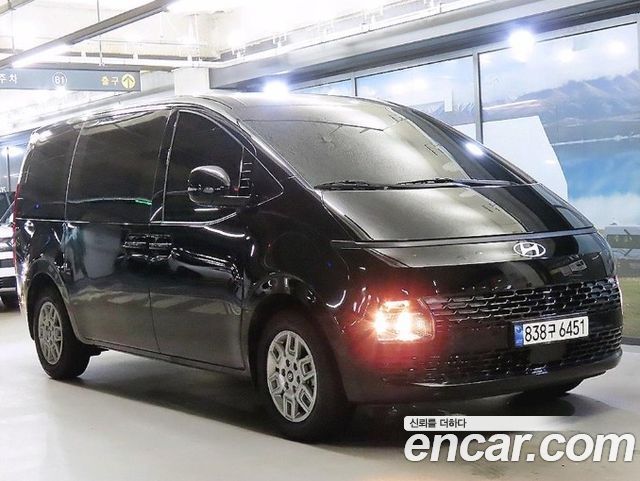 Hyundai Staria Cargo 3-Seater Modern — пробег 69 070 км — фото 1 из 5