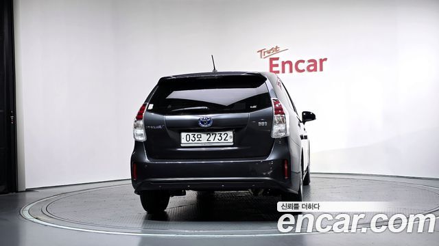 Toyota Prius 1.8 — пробег 21 186 км — фото 4 из 5
