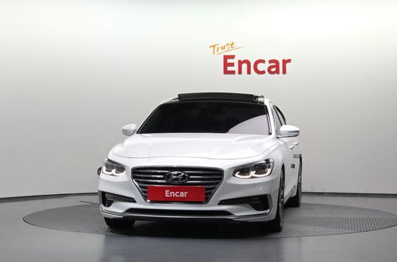 Hyundai Grandeur 2.2 Diesel Premium Special — пробег 76 839 км — фото 3 из 5