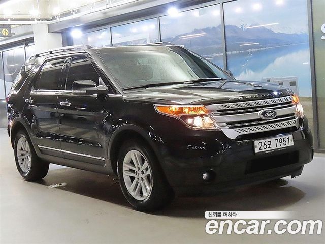 Ford Explorer 2.0 Ecoboost 2WD 5th — пробег 46 354 км — фото 1 из 5