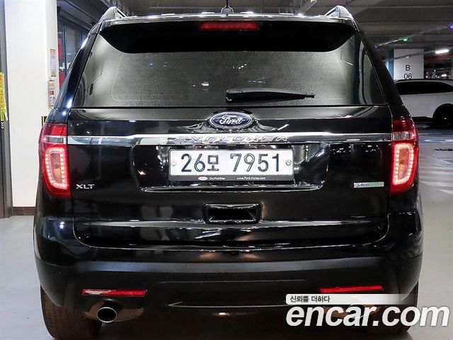 Ford Explorer 2.0 Ecoboost 2WD 5th — пробег 46 354 км — фото 4 из 5