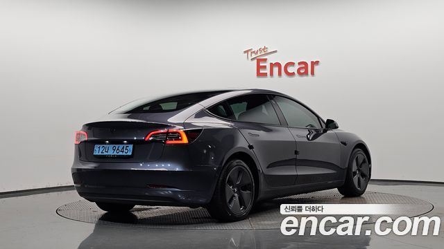 Tesla Model 3 Standard Range Plue RWD — пробег 104 203 км — фото 2 из 5