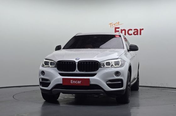 BMW X6 xDrive 30d — пробег 114 689 км — фото 3 из 5