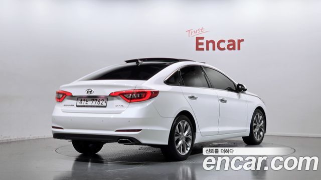 Hyundai Sonata 2.0 Smart — пробег 156 766 км — фото 2 из 5