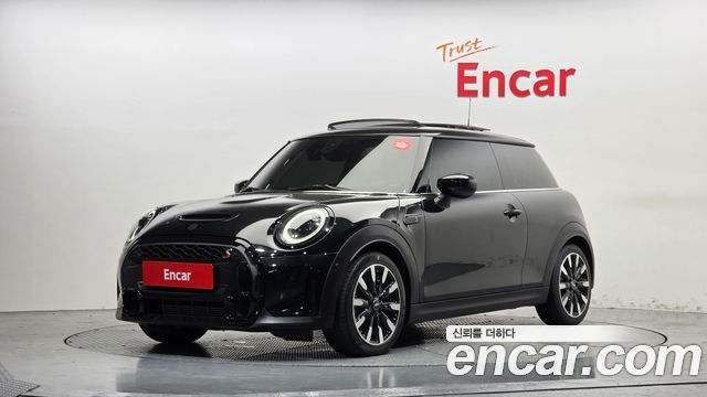 Mini Cooper Classic Third Generation — пробег 19 813 км — фото 1 из 5