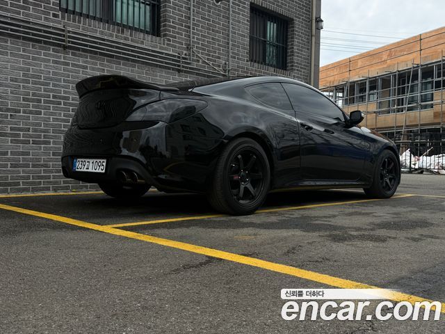 Hyundai Genesis из Кореи Encar