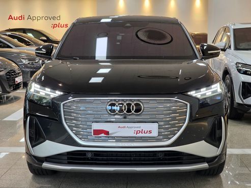 Audi Q4 e-tron 45 Premium Sportback — пробег 7 600 км — фото 3 из 5
