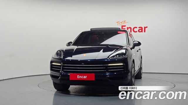 Porsche Cayenne 3.0 E-Hybrid — пробег 41 515 км — фото 3 из 5